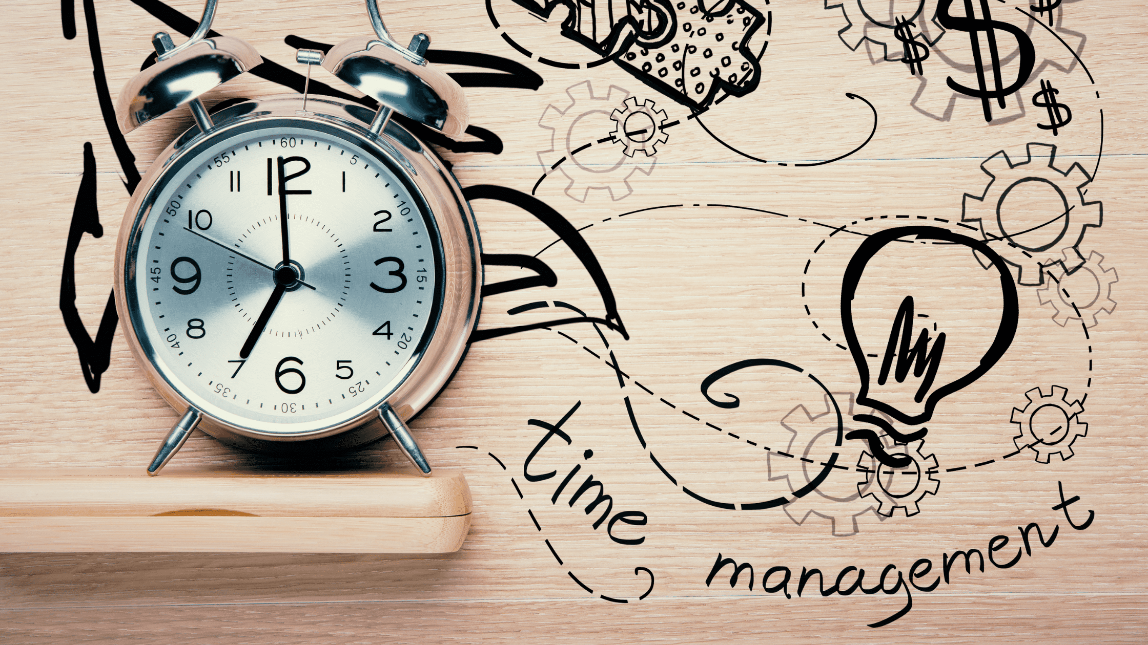 Zeitmanagement - Tipps für Autoren und Autorinnen - Bild von einer Uhr auf einem Regal. Dahinter ein Wand mit gezeichneten Elementen.